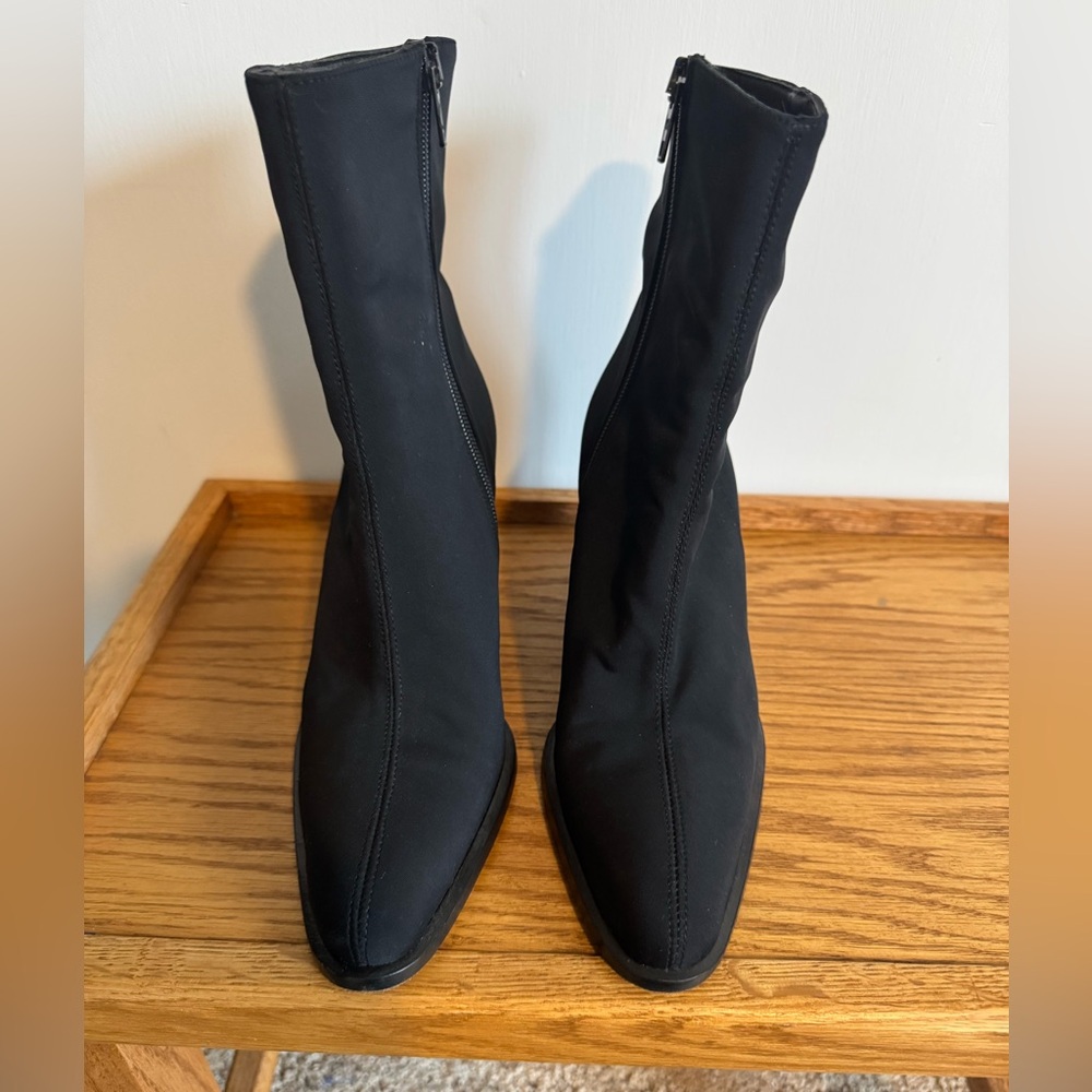Ann Taylor Black Heeled Boots